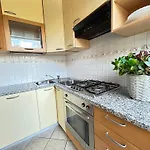 Star 200 Mt Dalla E Parcheggio Privato * Viareggio