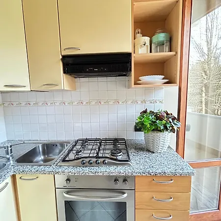 Star 200 Mt Dalla E Parcheggio Privato Apartment *