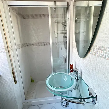 Apartment Star 200 Mt Dalla E Parcheggio Privato