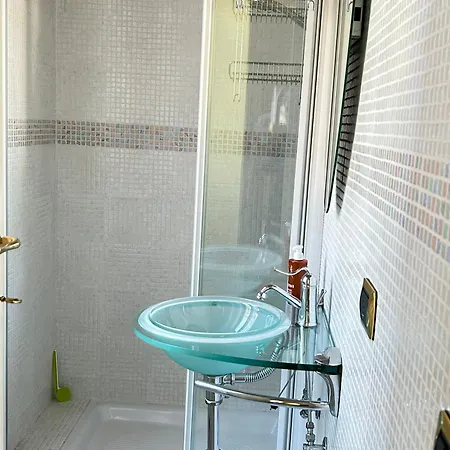 Appartement Star 200 Mt Dalla E Parcheggio Privato Viareggio