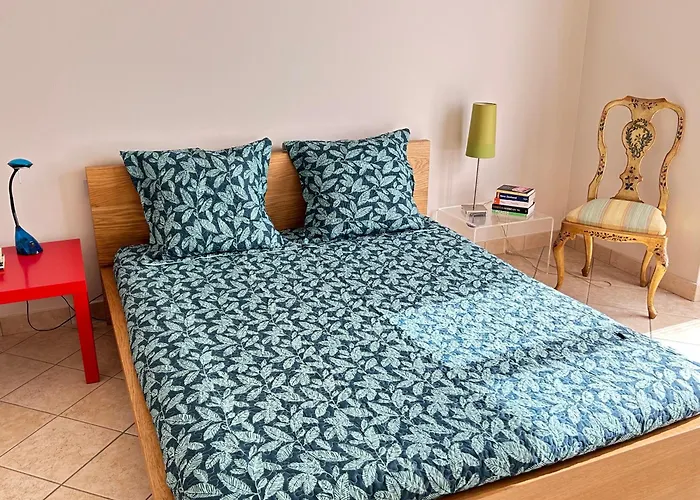 Star 200 Mt Dalla E Parcheggio Privato Viareggio