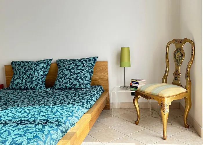 Star 200 Mt Dalla E Parcheggio Privato *