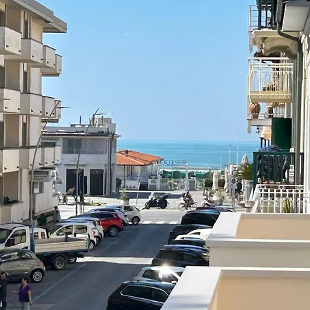 Star 200 Mt Dalla E Parcheggio Privato Apartmán